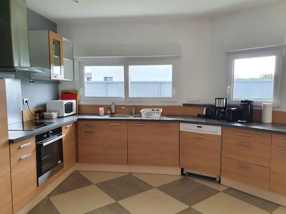 Maison Spacieuse Et Lumineuse A 2Mns Des Plages 洛奇雷克 外观 照片